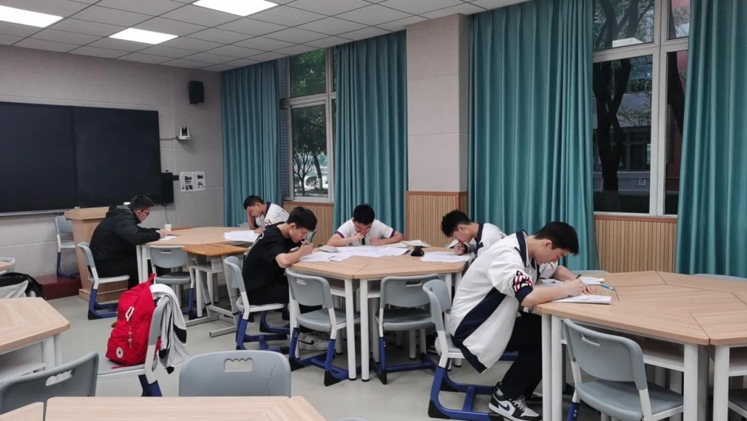 为什么控卫需要掌握多种进攻手段_1